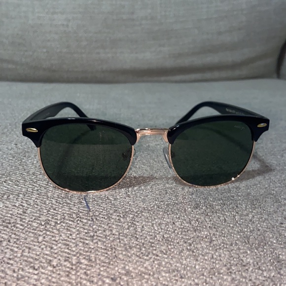 Park Row Polarized Sunglasses metallic classic style black/green - Picture 8 of 9